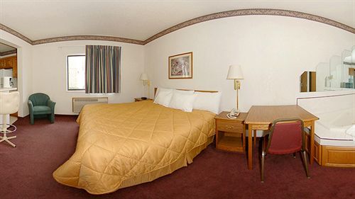 Express & Hotel 2*